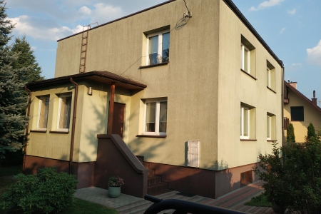 Dom wolnostojący, 140 m2 pow. użytkowej + piwnica. Działka 700 m2 - Łódź Widzew