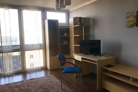 Dwupokojowe jasne mieszkanie blisko metra ONZ na Woli, ul Krochmalna
